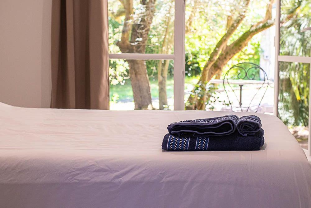 Au Detour Des Vignes Bed & Breakfast Ordonnac Екстериор снимка